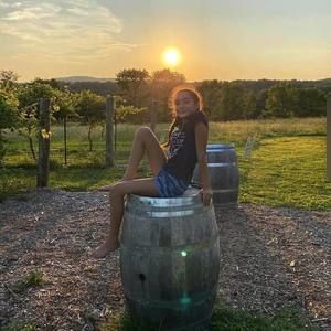 Meet your Posher, Ana